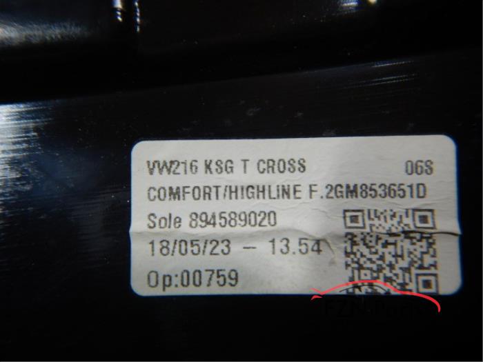 VW T-Cross 2GM Grille Hoogglans Zwart Chome met ACC Logo