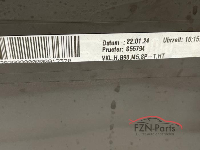 BMW M5 G90 Achterbumper 6PDC Grijs