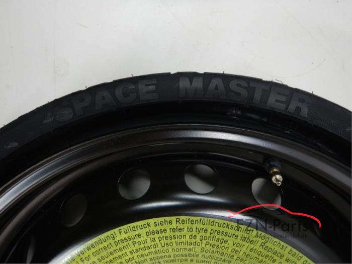 Thuiskomer Audi E-Tron (23826156)