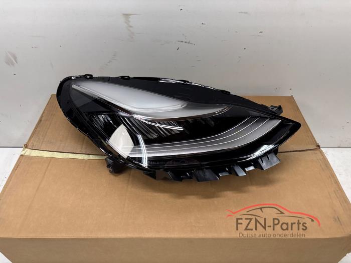 Tesla Model 3 Koplamp Rechts Volled