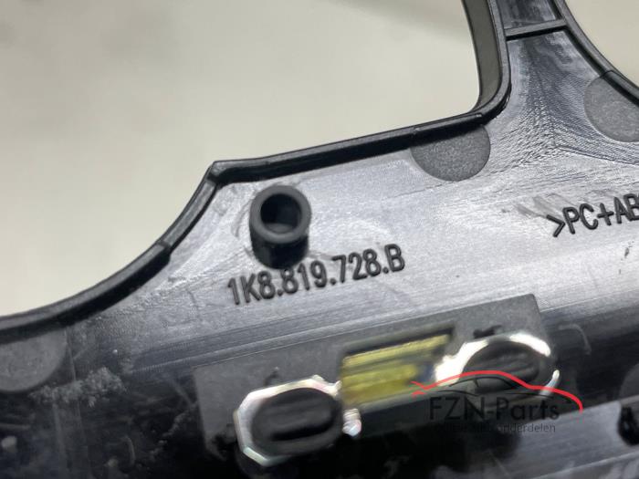 VW Scirocco 1k8 Dashboard inleg sierlijst hoogglans zwart