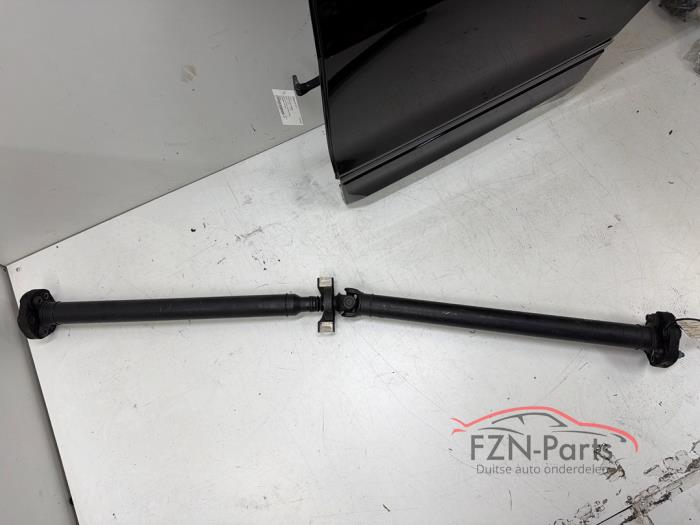 Mercedes-benz C-Klasse W205 C180 1.6 Cardanas