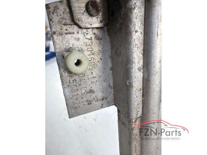 BMW X1 F48 Radiateur steun balk front