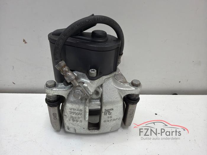 VW Passat B7 Elektronische Remklauw Rechts-achter