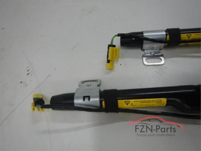 VW Golf 8 Gordelset voorzijde met stoelpatroon links rechts