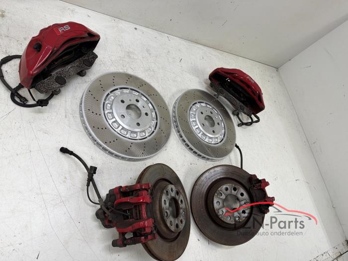 Audi RS3 RSQ3 Remset compleet voor en achter