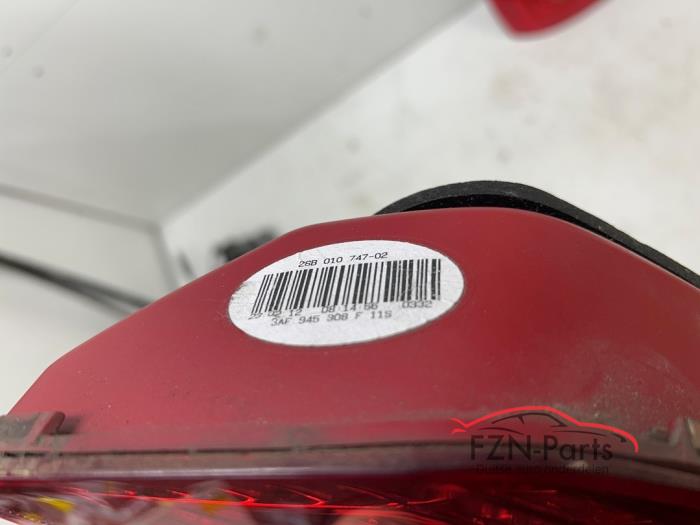 VW Passat B7 Achterlicht achterklep Rechts