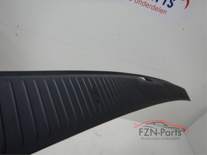 VW Transporter T6.1 Instapbekleding achterklep