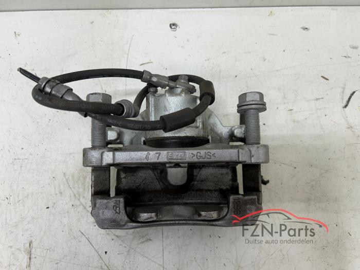 VW Golf 8 Remklauw links voor