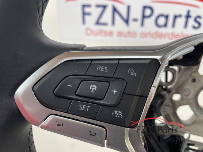 VW Golf 8 Stuur stuurwiel MF+ACC+View