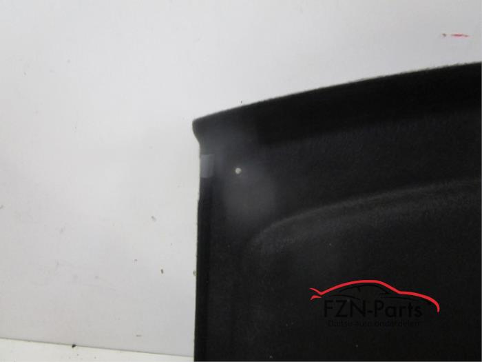 VW Golf 5 Hoedenplank