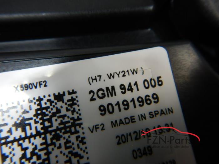 VW T-Cross 2GM Koplamp Links Halogeen H7