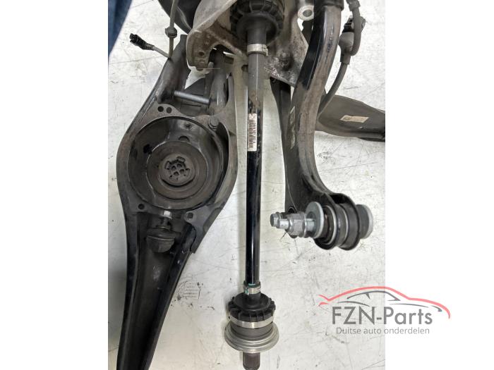 VW Golf 8 R Wielophanging Links achter