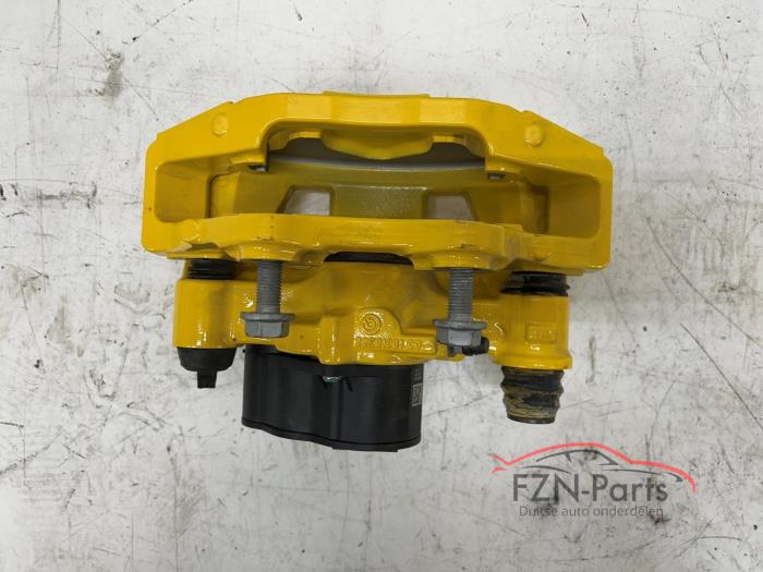 Mercedes-Benz W206 C63S E-Performance Remklauw links-achter geel