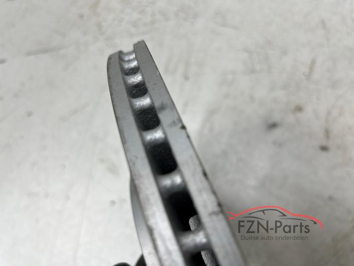 VW Golf 8 Remschijf+blokken achterzijde