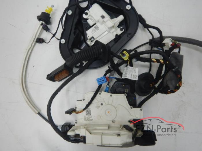 Audi A7 4K Servosluiting Soft close Set Voor+achter