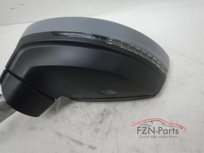 VW Tiguan 5NA Spiegel Rechts Inklapbaar LA7C