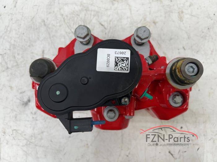 Mercedes-Benz W206 C63S E-Performance Remklauw links-achter Rood