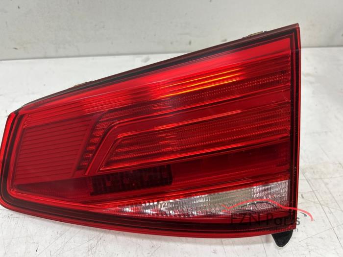 VW Passat B8 Combi Achterlicht Rechts Achterklep