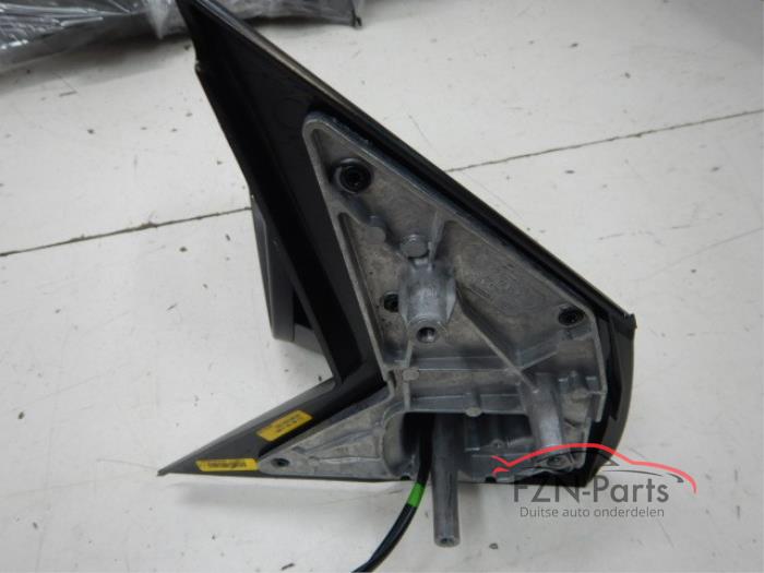 VW Transporter 7E Spiegel links