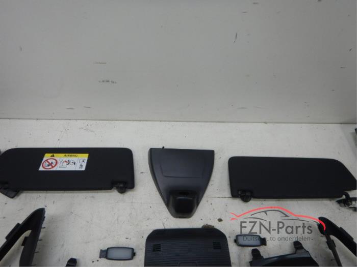 VW Golf 8 Variant Zwart Hemeldelen set compleet