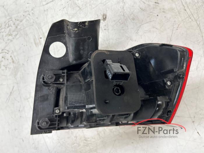VW Passat B8 Achterlicht Links-buiten