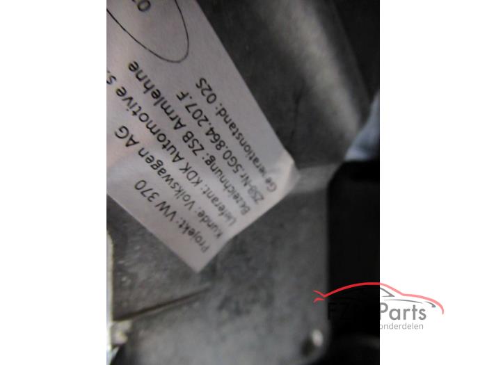 VW Golf 7 GTE Armsteun Stof blauw stiksel