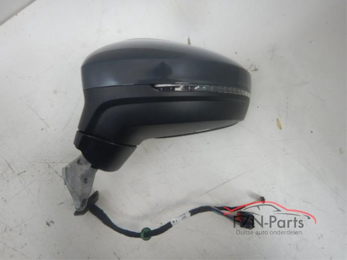 VW Tiguan 5NA Spiegel Links Inklap+Side (Zij,Buitenspiegel)