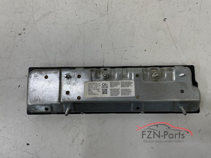 VW Touareg 760 Knie airbag Links bestuurder