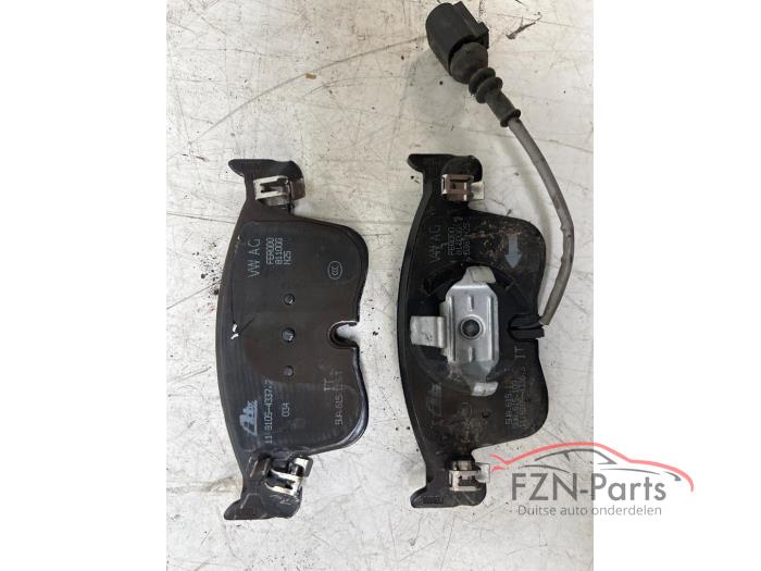 VW Golf 8 Remschijf+blokken voorzijde