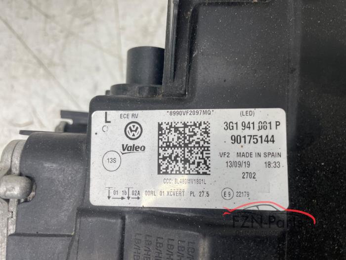 VW Passat B8 Facelift Matrix IQ-Light Koplamp links