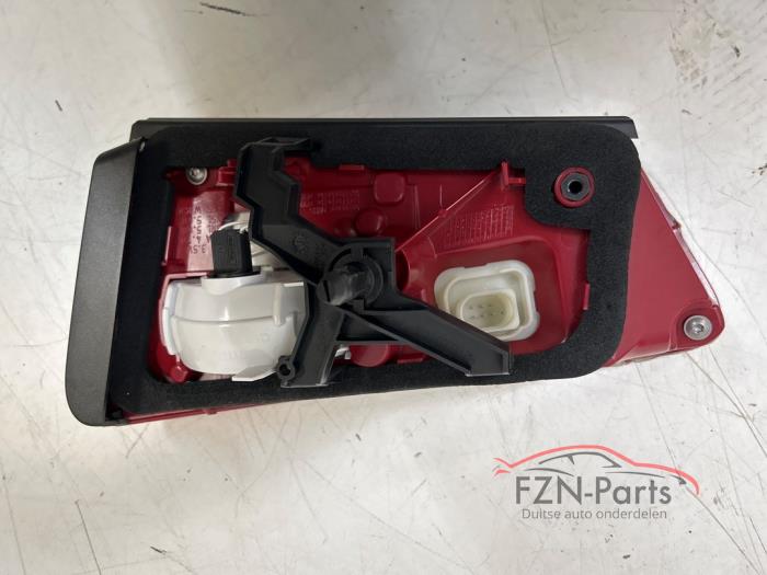 Audi A6 C7 Combi achterlicht Links binnen achterklep