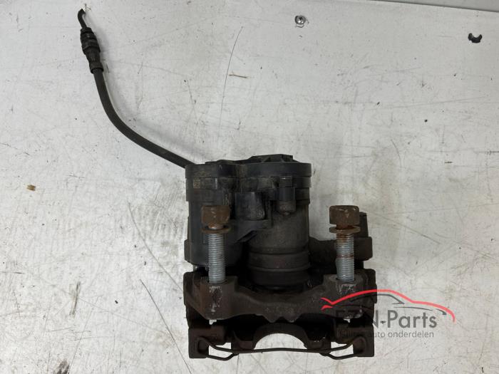 VW Golf 7 Remklauw Links-Achter