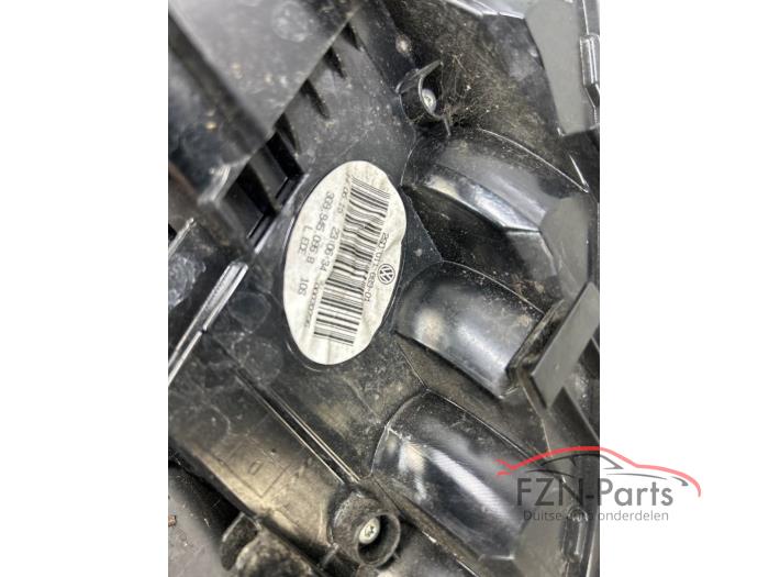 VW Passat B8 Achterlicht Links-buiten
