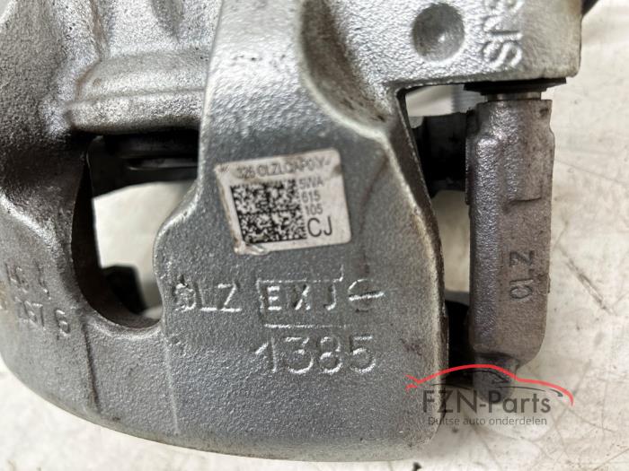 VW Golf 8 Remklauw links voor