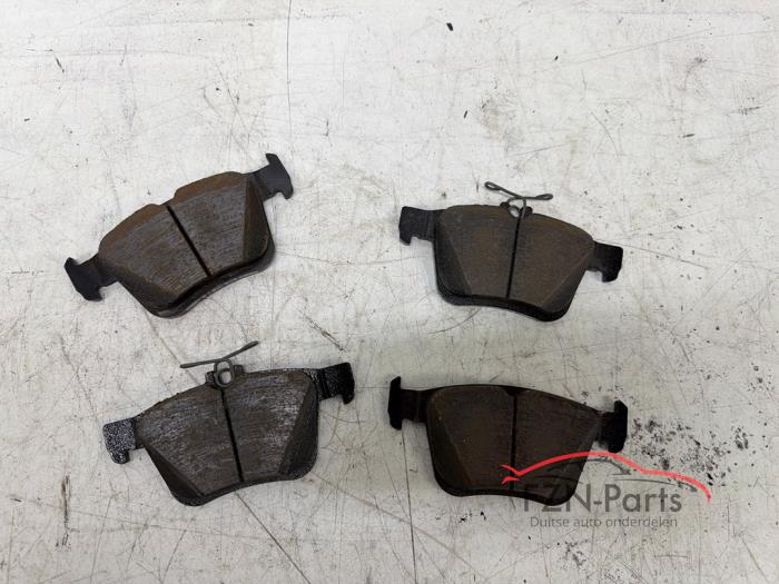 VW Golf 7 Rem remblokken achterzijde set