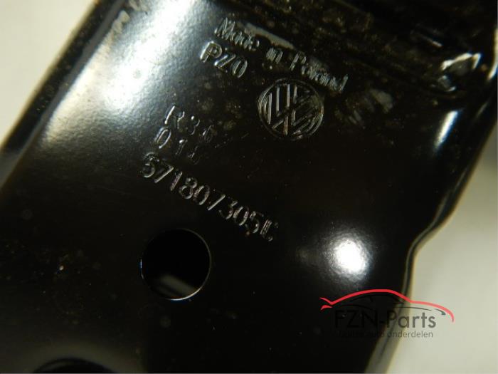 VW Tiguan 571 Bumperbalk achterzijde Hybride