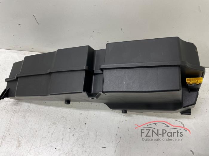 VW Touareg 760 Dynaudio Sound Subwoofer