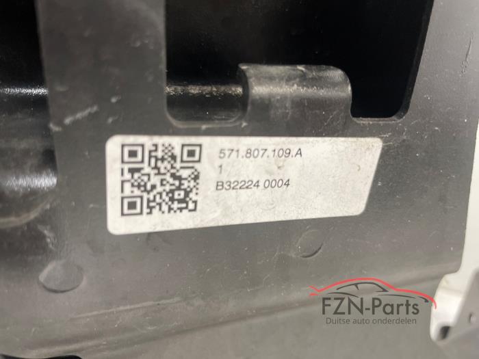 VW Tiguan 571 Bumperbalk Voorzijde