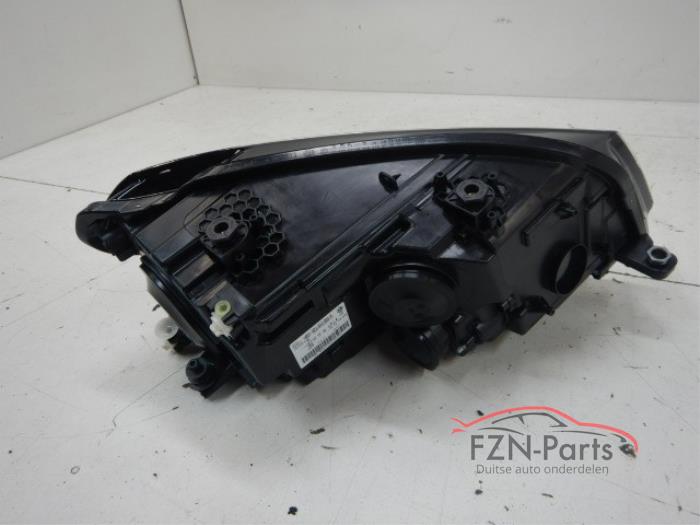 VW Caddy 2K Koplamp Links halogeen