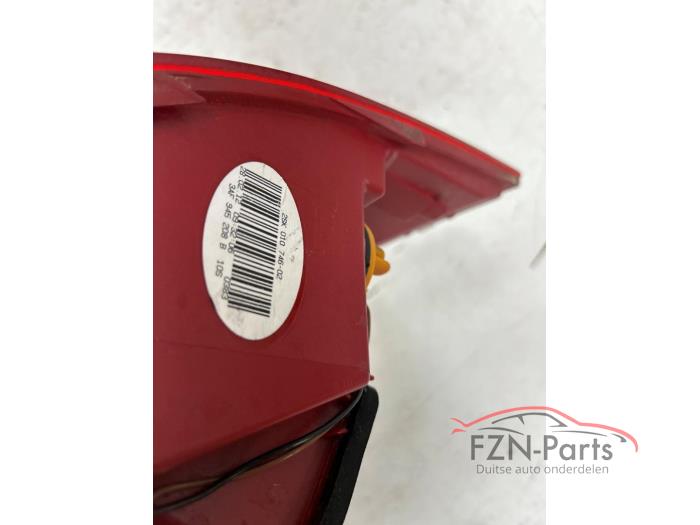 VW Passat B7 Achterlicht Rechts-buiten