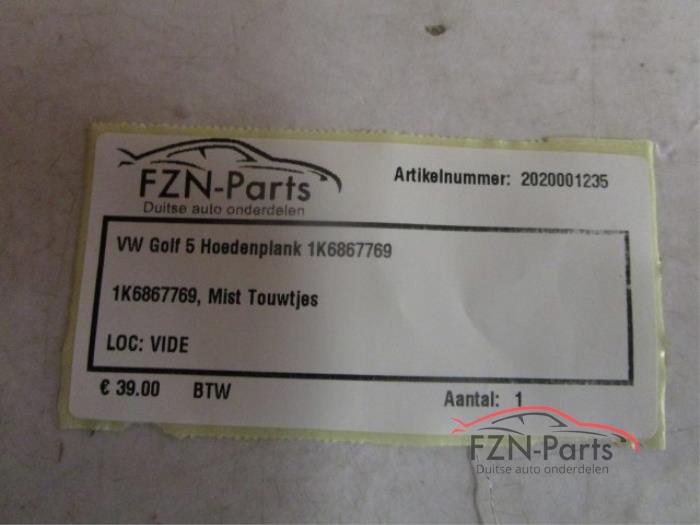 VW Golf 5 Hoedenplank