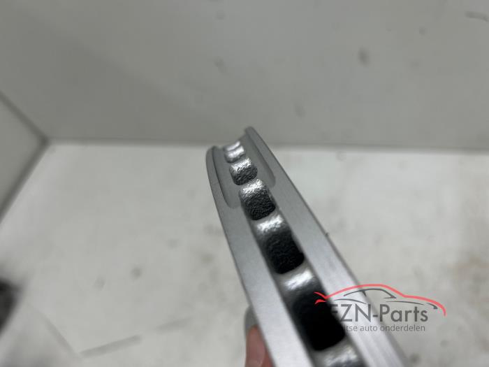 VW Golf 8 GTI Remschijf+blok achterzijde