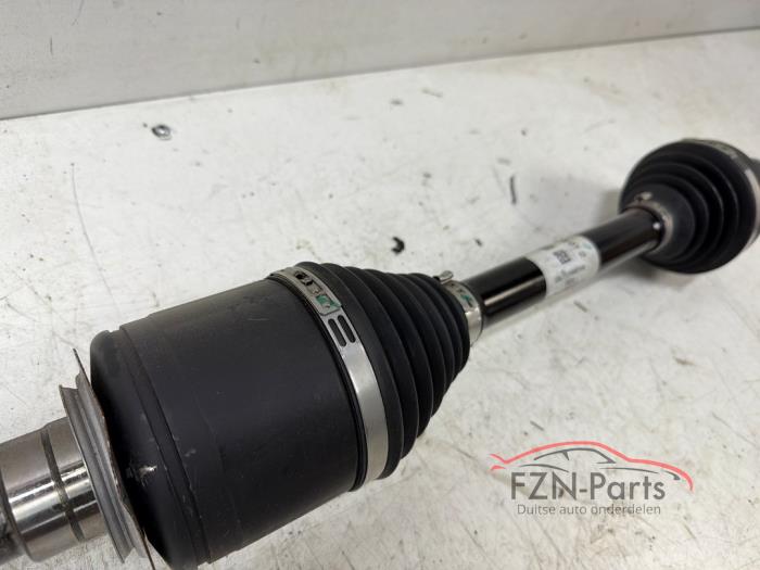 Mercedes-Benz C63S E-performance W206 Aandrijfas Rechts-achter