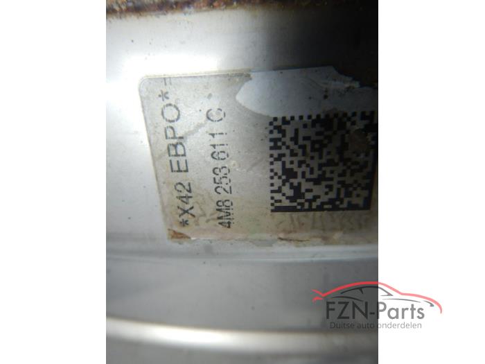 Audi RSQ8 4M Uitlaat