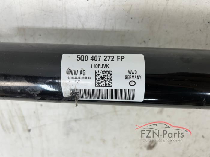 VW Golf 8 Aandrijfas rechts-voor