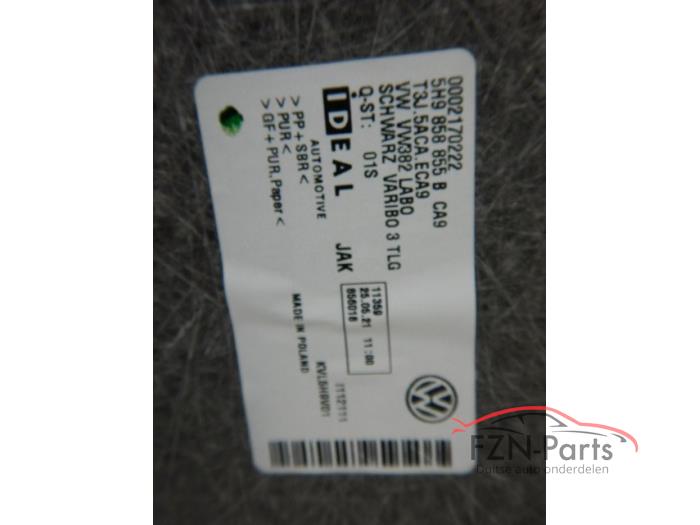 VW Golf 8 Variant Laadvloer