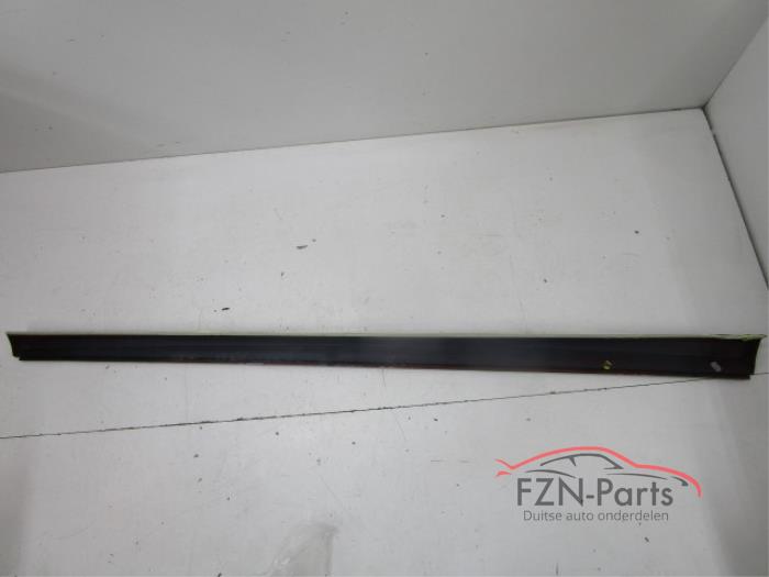 Audi A3 8V5 Facelift Sedan S-Line sideskirt rechts