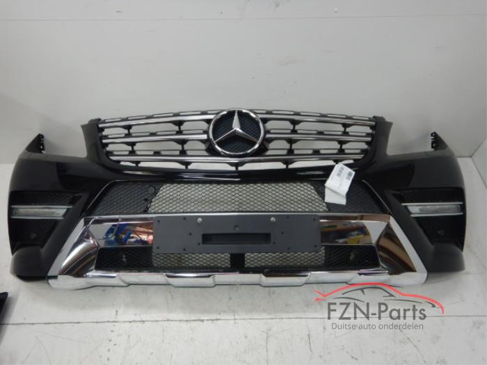 Mercedes-Benz W166 ML-Klasse AMG-Line Voorbumper 6PDC KLS 9197