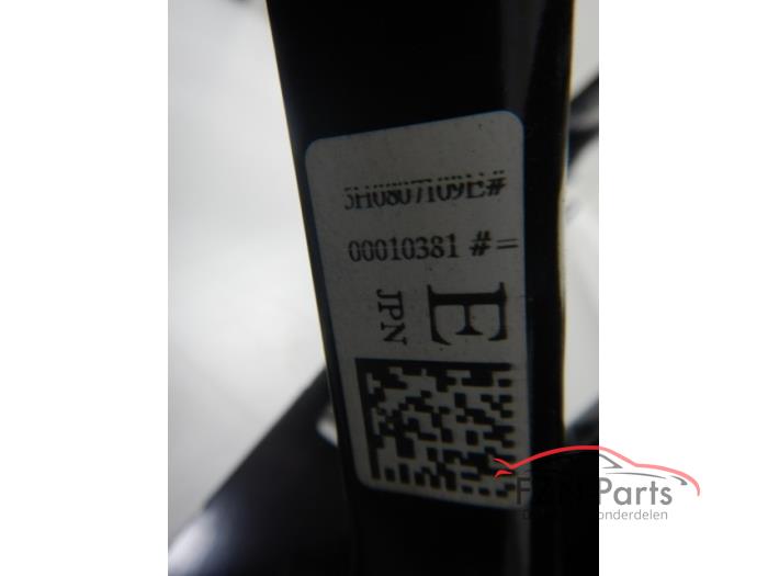 VW Golf 8 GTI Bumperbalk Voorzijde